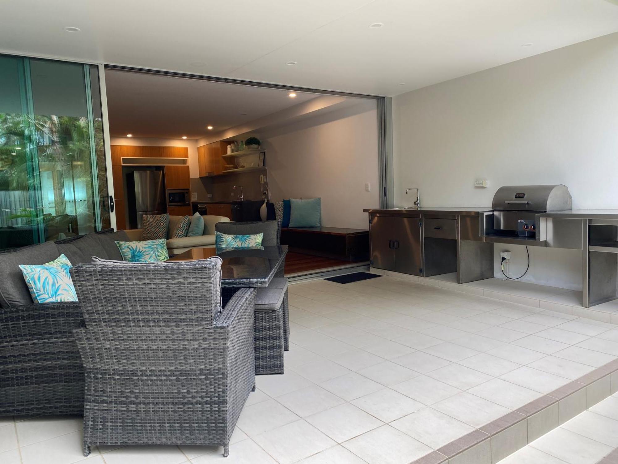 East On Byron Hotel Byron Bay Eksteriør billede